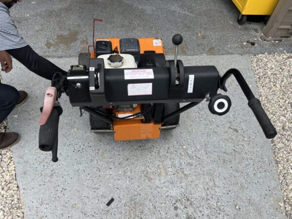 2015 SISIS MK5 AUTO ROTORAKE SCARIFIER AND DE-THATCHER FOR SPORTS & GOLF FIELDS - Image 14
