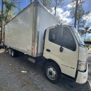 2015 HINO with Truck Body