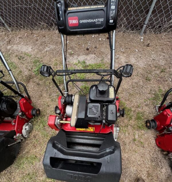 2014 Greensmaster 1000 Greens Walk Mower