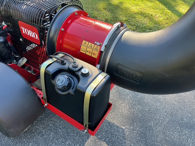 2018 Toro Pro Force Blower Model 44552 - Image 10