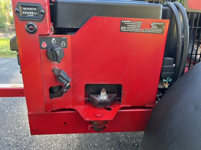 2018 Toro Pro Force Blower Model 44552 - Image 24