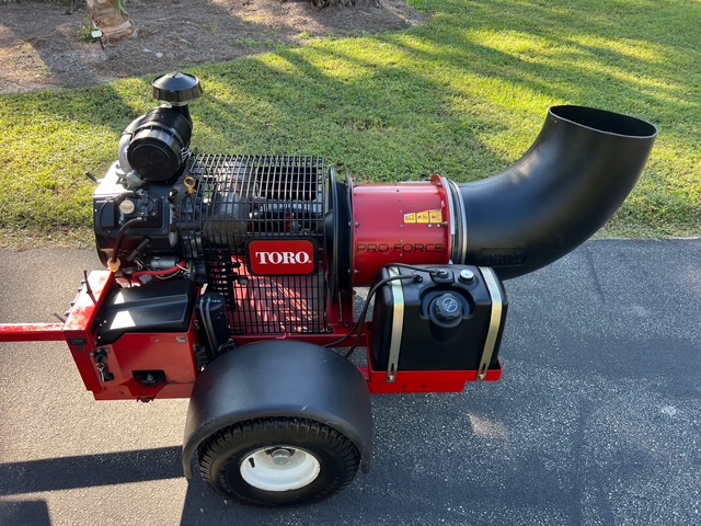 2018 Toro Pro Force Blower Model 44552 - Image 2