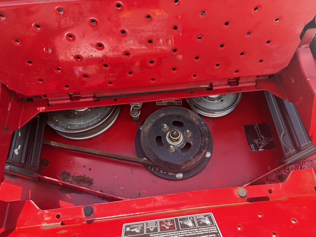 2014 Toro Z Master 5000 Series 60" Deck - Image 14