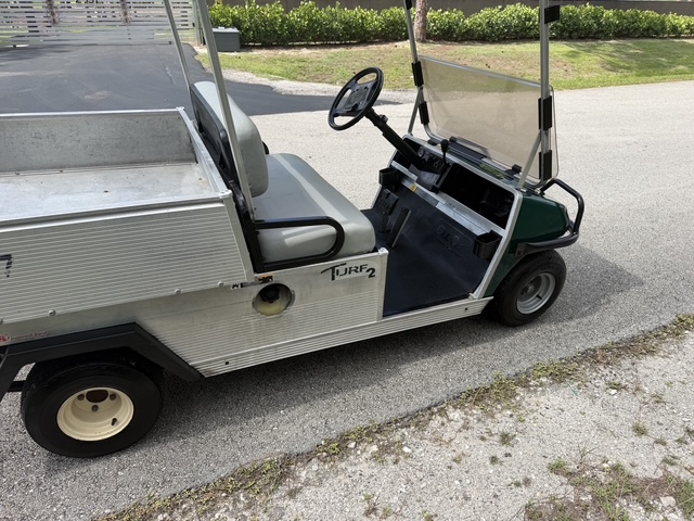 2010 Club Car Carryall 2 - Image 6