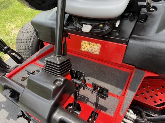 2016 Toro Reelmaster 7000D Model 03780 - Image 11