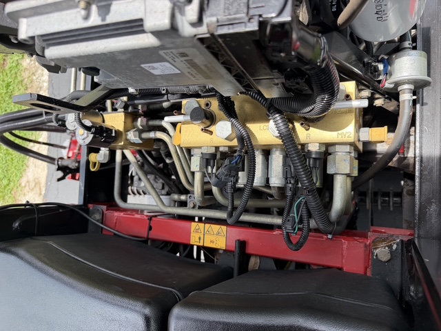 2016 Toro Reelmaster 7000D Model 03780 - Image 29