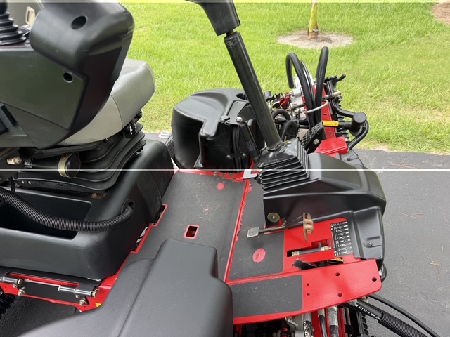 2021 Toro Reelmaster 5510D Model 03607 - Image 10